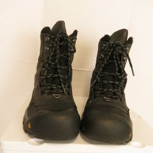 keen 400 gram boots